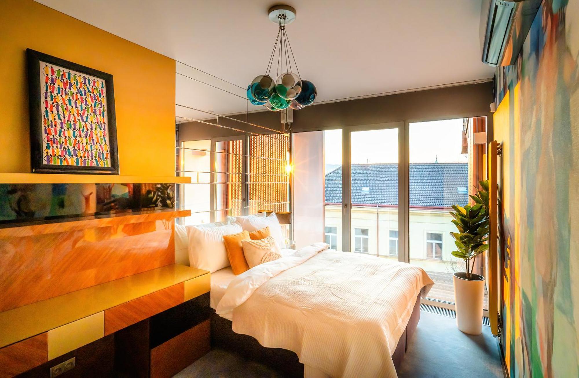 Billionaires Boutique & Premium Suites, Old Town Praha