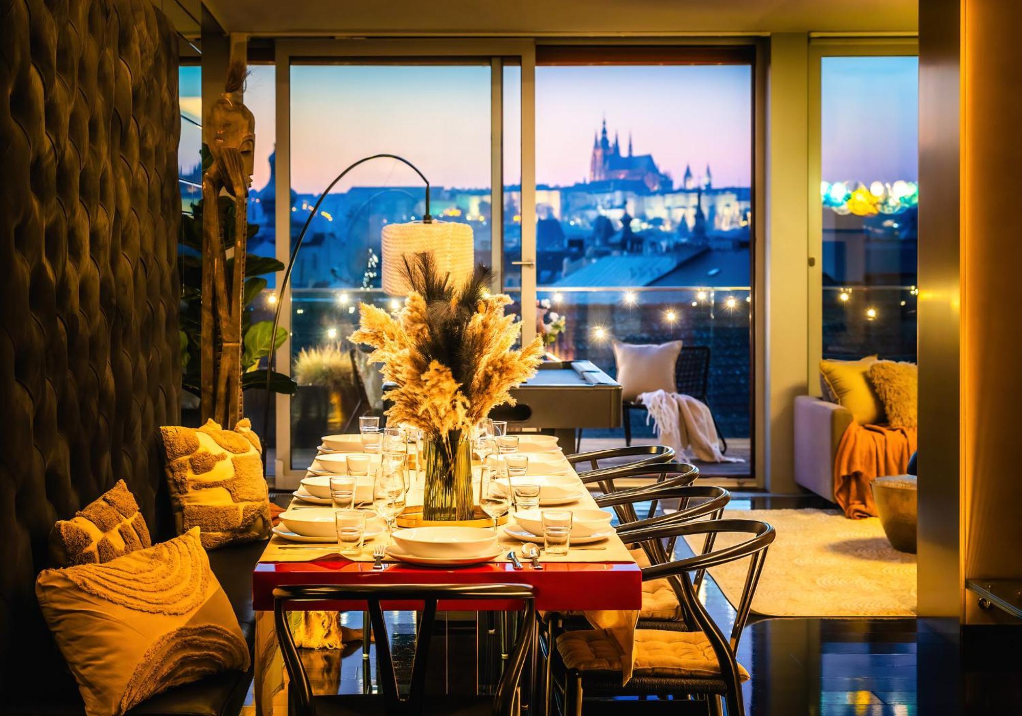 Billionaires Boutique & Premium Suites, Old Town Apartmán